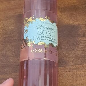 Bath & Body Works Sweetest Song Fragrance Mist